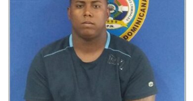 PN apresa hombre acusado de matar a tres personas en «punto de drogas» en Villa González, Santiago