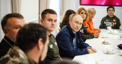 Putin visita Kursk desde que Moscú expulsó a Ucrania