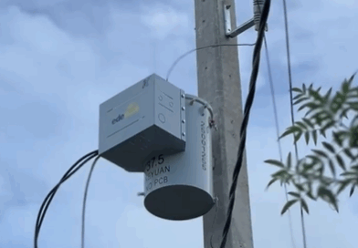 Diputado entrega un transformador para mejor sistema eléctrico en Bayaguana