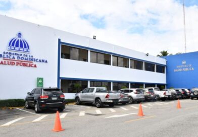 Ministerio de Salud niega desvinculaciones arbitrarias a personal médico