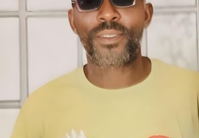 Policía busca a «Sonsón» acusado de matar a un hombre y herir cuatro a machetazos en Hato Mayor