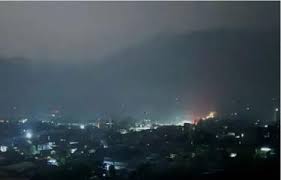 Pakistán anuncia continuos ataques con misiles a India, incluida una base militar
