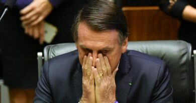 Bolsonaro en terapia intensiva con bronconeumonía