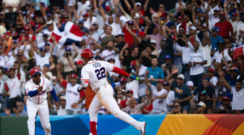 Juan Soto se despide de la afición con un jonrón en el juego final entre Dominicana y Detroit