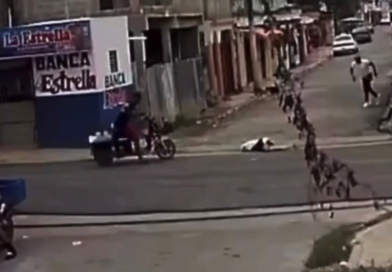 Adolescente en motocicleta eléctrica atropella y mata mujer de 70 años en San Luis, SDE