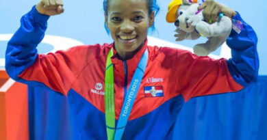 Ana Villanueva, gran medallista como atleta y ahora procura serlo como entrenadora