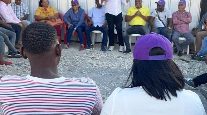 PLD supervisa y fortalece su estructura organizativa en El Palmar y zona cañera de Neiba