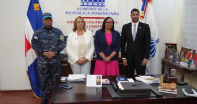 Autoridades coordinan estrategias conjuntas para fortalecer seguridad y servicio institucional