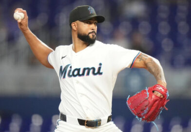Harris y Yastrzemski jonronean para que los Bravos derroten Alcántara y a los Marlins