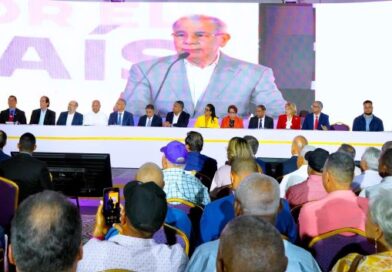 Danilo Medina: «El poder se conquista con trabajo»