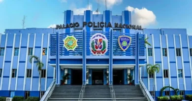 Policía Nacional informa fallecimiento de miembro de la Armada tras precipitarse desde la azotea en hotel de San Cristóbal