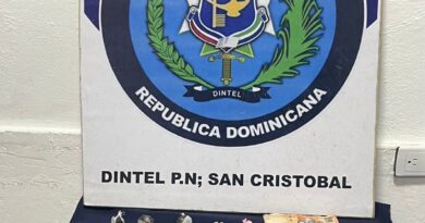 Policía ocupa drogas, radio y dinero en intervención preventiva