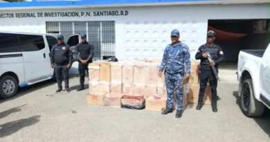 Policía Nacional ocupa 580 mil cigarrillos de presunto contrabando tras persecución en Santiago