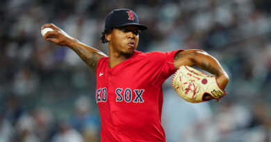 Tras otra pobre actuación, Boston envía a Brayan Bello a Triple A