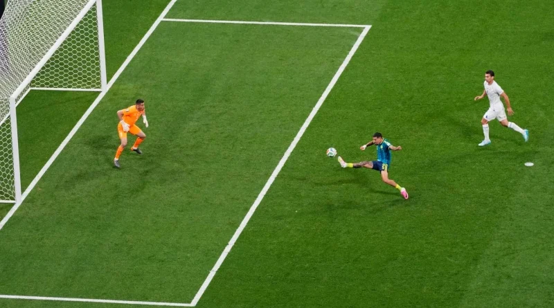 Colombia asume liderato de grupo en debut mundialista al vencer 3-1 a Uzbekistán
