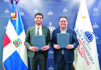 MICM y Uber Eat firman acuerdo para potenciar Mipymes