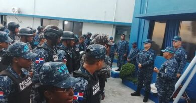 General Escalante, Director Regional orienta personal sobre uso correcto del cinturón policial