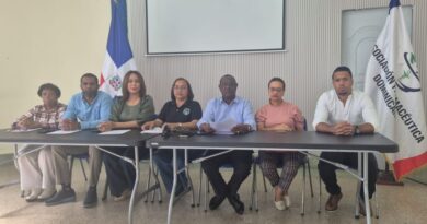 Gremios de salud piden reunión urgente al presidente Luis Abinader