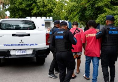 Capturan en Haití y entregan a RD dos hombres acusados de homicidio en Barahona