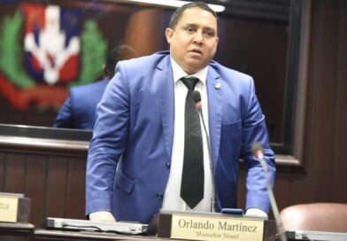 Diputado Orlando Martínez anuncia respaldo al proyecto presidencial de Wellington Arnaud