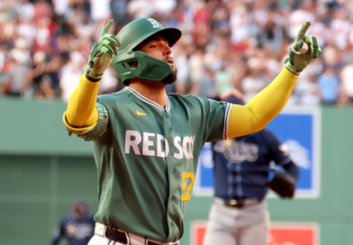 Wilyer Abreu conecta dos jonrones y conduce a los Medias Rojas a lograr victoria