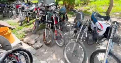 PN retiene motocicletas utilizadas en carreras clandestinas y detiene a 12 personas en Cabral