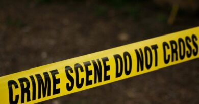 Hombre muere en San Cristóbal tras ser atacado a tiros mientras se encontraba en su vehículo