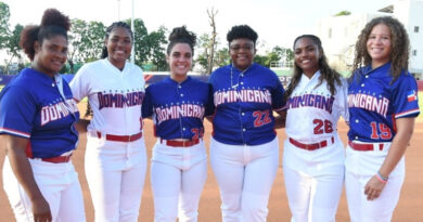 RD gana bronce en softbol femenino tras aplicarse regla por suspensión del partido
