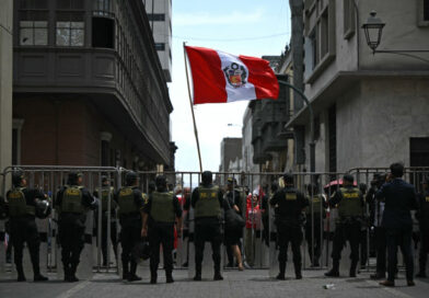 Perú rompe relaciones diplomáticas con Irán y lo culpa de escalar el conflicto en Oriente Medio