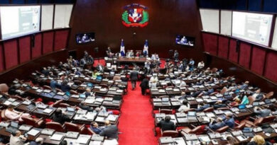 ¿Por qué los dominicanos deben ser obligados a estudiar creole? Esto dice un diputado en su proyecto