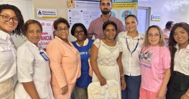 Club Rotary y Rotatact San Cristóbal realizan Charla Educativa sobre Lactancia Materna