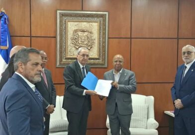 Poder Ejecutivo somete proyecto para construir estadio de Grandes Ligas