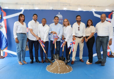 Miderec inicia construcción de multiuso en Los Cacaos, San Cristóbal
