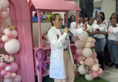 Clínica San Cristóbal impartiò la charla de concienciación «Conócete, Cuídate, Sigue Aquí»