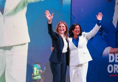 Delia Ortiz suma su equipo al proyecto presidencial de Carolina Mejía