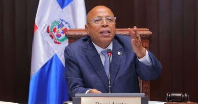 La reforma laboral desaparece de la agenda del Congreso a pesar de promesas y discursos